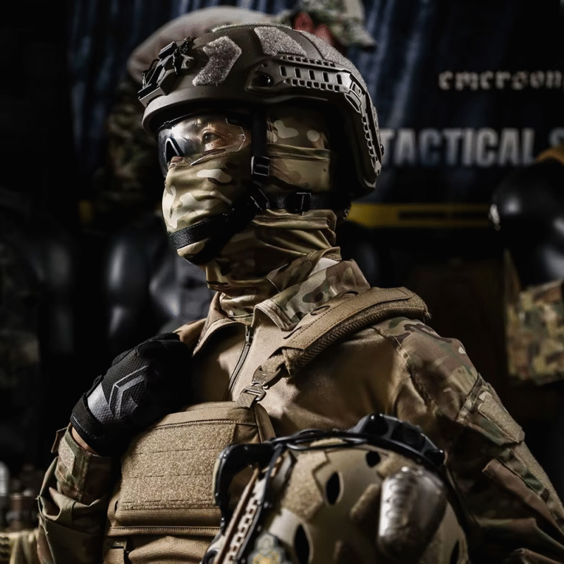 Ultra High Cut Tactical Combat Helmet - Image 2